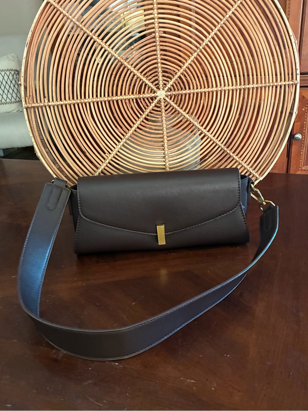 Rachel Zoe Brown Shoulder Bag Crossbody Gold Hardware Wide Stra